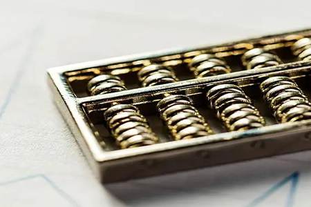 恒指力守港股复盘